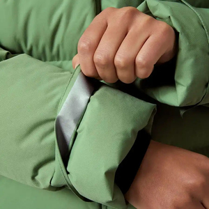 Parka matelassée pour femme Aspire de Lupin, avec logo personnalisé, en jade, OEM, avec capuche réglable et rembourrage matelassé, pour l'hiver - Product Image 5