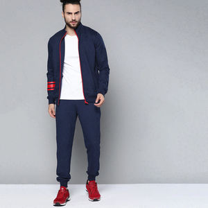 ชุดออกกำลังกาย 2 ชิ้น เสื้อฮู้ดดี้และกางเกงจ็อกเกอร์ผ้าฝ้าย 100% พิมพ์โลโก้ตามสั่ง ขายส่ง ไซส์ใหญ่ สำหรับฟิตเนส ยิม และกีฬา - Product Image 2