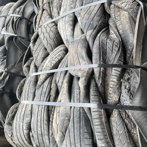 Pneus de déchets purs de déchets de déchets de caoutchouc recyclé en balles de haute qualité - Product Image 2