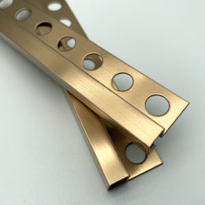 Garniture triangulaire en métal <span class=keywords><strong>de</strong></span> carrelage <span class=keywords><strong>de</strong></span> perforation pour la bande protectrice <span class=keywords><strong>de</strong></span> moulage <span class=keywords><strong>de</strong></span> <span class=keywords><strong>transition</strong></span> - Product Image 6