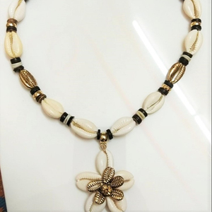 Más vendido mejor 2024 nuevo personalizado hecho a mano bohemio étnico geométrico doble círculo Artificial Arco Iris colorido Laffite rafia pendiente para mujer al mejor precio - Product Image 1