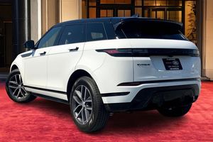 LIMPIO USADO 2024 Land Rover Range Rover Evoque P250 Dynamic SE AWD - Product Image 5