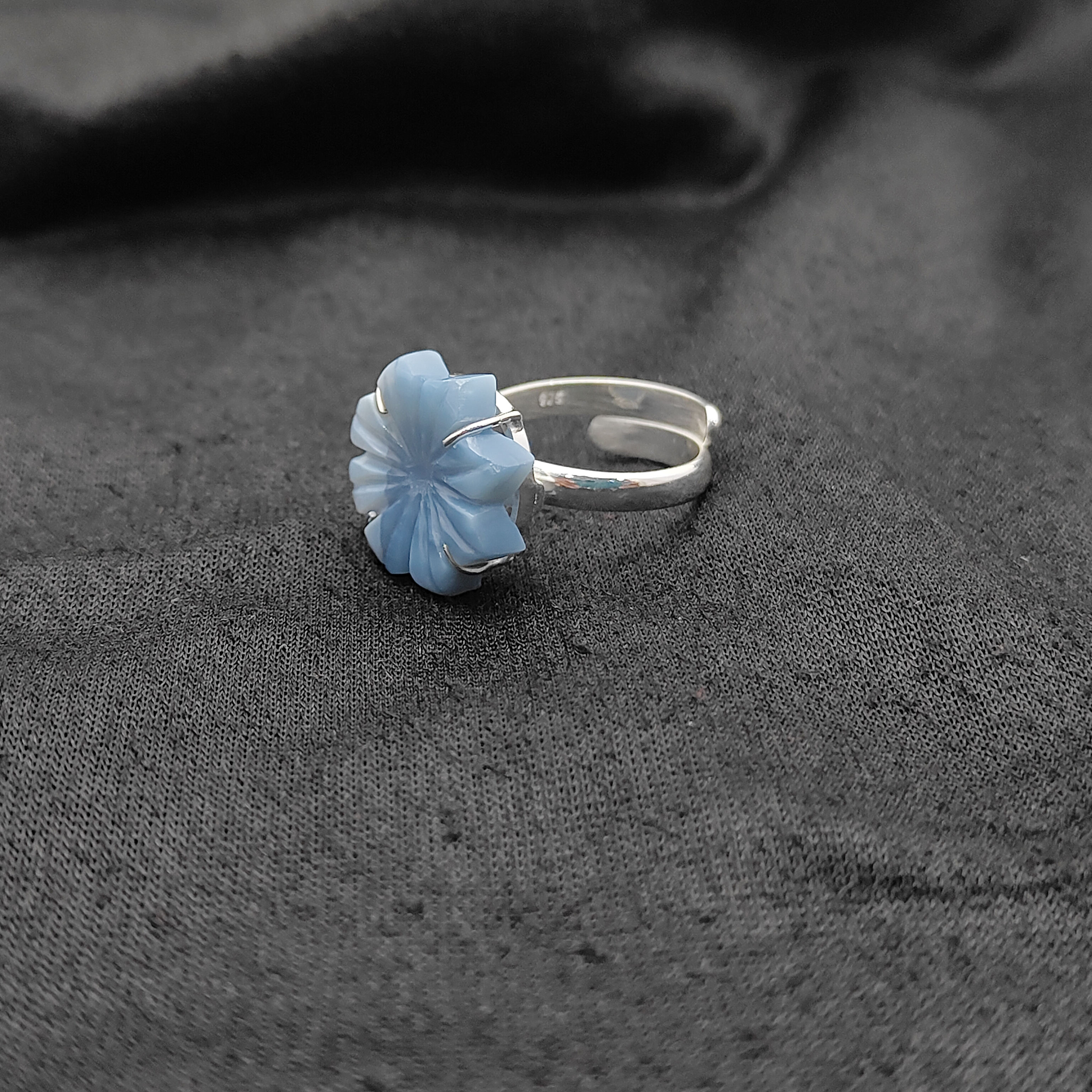 โอปอลสีฟ้า