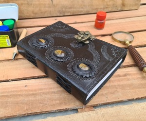 Eafher-diario con tres piedras de ojo de tigre y hecho de cuero, regalo para mujer - Product Image 4