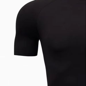 Concevez votre propre logo T-shirt de sport pour jeunes Spandex/Polyester Séchage rapide Respirant Coupe régulière Léger Meilleure qualité Meilleure vente - Product Image 3
