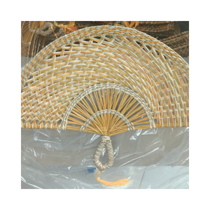 พัดใบปาล์มแบบดั้งเดิมพัดใบหญ้าทะเลสานด้วยมือพัดแบบชนบทสำหรับงานปาร์ตี้ตั้งแต่99 GD ตอนนี้ - Product Image 1