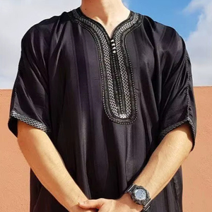 IMPRESIONANTE DISEÑO DE BORDADO EN THOBE NEGRO PARA HOMBRES CON CUENTAS DE CRISTAL EMBELLECEDADAS, TRABAJO RESHAM PARA USO DIARIO = 2024 - Product Image 1