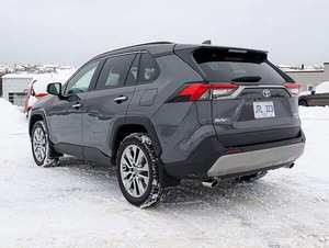 Toyota RAV4 Limited d'occasion 2024 - Product Image 6