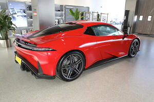 Sedán Híbrido Usado 2024, Emisión Euro IV, Motor Turbo, Transmisión Automática, Diseño Enfocado en el Rendimiento, Estado Impecable - Product Image 6