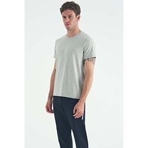 T-shirt à manches courtes en coton mélangé gris pour homme Air Jones, coupe classique confortable pour un usage quotidien décontracté - Product Image 3