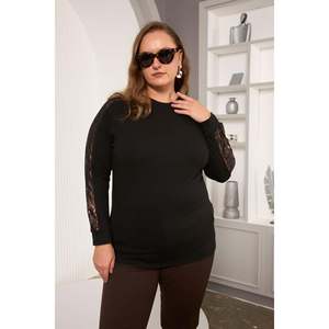 Blusa Negra de Talla Grande para Mujer RMG con Mangas con Detalle de Encaje Elegante, Blusa Cómoda de Mezcla de Poliéster y Viscosa para Otoño Invierno - Product Image 1