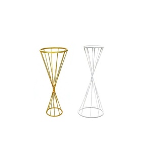 Home Decor Flower <b>Vases</b> Manufacturer and Exporter Customized Gold Plated Table Top Decorative Flower <b>Vase</b> <b>Set</b> Wedding Decor <b>Vase</b> - Product Image 4