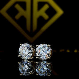 Boucles d'oreilles clous en moissanite VVS de 8,15 carats, plaquées argent, certifiées IGI, avec fermoir à vis sécurisé, cadeau d'anniversaire pour elle - Product Image 5