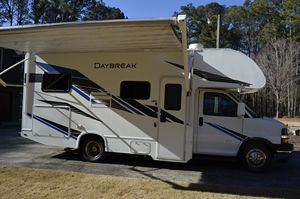 CHEVROLET Express 3500 Thor Motor Coach Daybreak 22GO d'occasion 2019 - Product Image 5