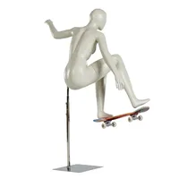 Maniquí Deportivo Musculoso Blanco y Negro Modelo Masculino Femenino Corriendo de Cuerpo Completo