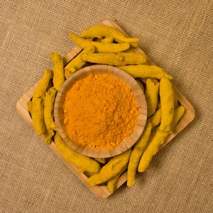 Curcuma Fraîchement Séché en Tranches Qualité Supérieure 100% Naturel Épice Essentielle pour Remèdes Naturels Cuisine Exportation Vente Matière Première Transformée - Product Image 3