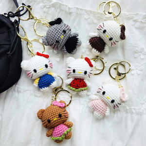Llavero de Ganchillo con Forma de Gato de Dibujos Animados, Colgante de Hilo Tejido a Mano para Bolsos, Accesorio para Cadena de Teléfono - Product Image 3
