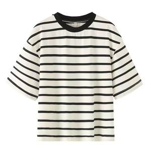 เสื้อยืดคอกลมแขนสั้นสำหรับผู้หญิงผ้าฝ้าย100% เป็นมิตรกับสิ่งแวดล้อมพร้อมเปิดไหล่ปล่อยชายเสื้อ2025ฤดูร้อน - Product Image 4