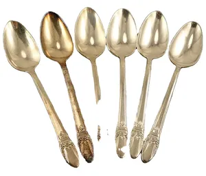 Ensemble de couverts et de cuillères décoratives de designer moderne Essentiels de salle à manger élégants parfaits pour la cuisine à domicile et les événements spéciaux - Product Image 2
