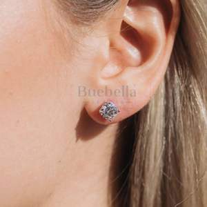 Venta caliente estilo 925 Plata 14K oro blanco plateado Moissanite corte redondo Stud pendientes mujeres joyería fina pendientes - Product Image 1