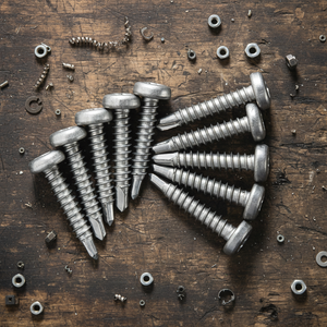 Vis autoforeuses métriques à tête fraisée PDC en acier inoxydable 304/316/410, filetage profond grossier, classe 8, finition naturelle, Phillips - Product Image 1