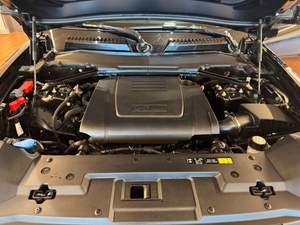 LAND ROVER DEFENDER 2025 USADO, Volante a la Izquierda/Derecha - Product Image 6