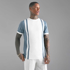 Conjunto de Camiseta y Pantalones Cortos Personalizados de Verano para Hombre, Fabricante, Logotipo Personalizado, Impresión por Serigrafía - Product Image 3