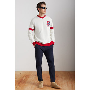 Sweat-shirt à col en V pour homme GRIMELANGE Reynon, en coton biologique, doublé en polaire, ultra doux, avec application - Product Image 3