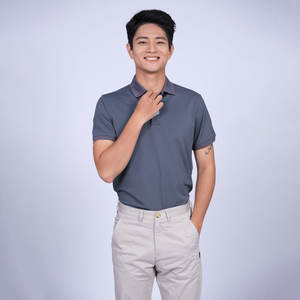 เสื้อโปโลแขนสั้นสำหรับผู้ชายเสื้อกอล์ฟแบบทันสมัยปกโครงสร้างและผ้ายืด100% โพลีเอสเตอร์ผลิตจากเวียดนาม - Product Image 2