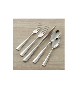 Juego de cubiertos de acero inoxidable de diseño de lujo con toque moderno perfecto para hoteles de lujo, restaurantes y mesas de comedor festivas - Product Image 3