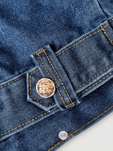 Veste en jean bleue pour femme personnalisable, élégante, à manches longues avec de grandes poches, style varsity et blazer, veste pour femme - Product Image 2