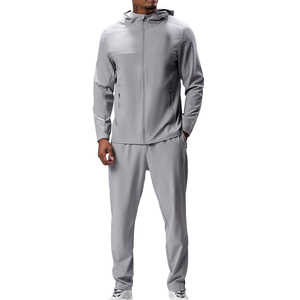 Ensemble de survêtement de jogging 2 pièces pour homme, vêtements de sport personnalisables pour l'entraînement, survêtement vierge pour sublimation avec conception de logo - Product Image 1