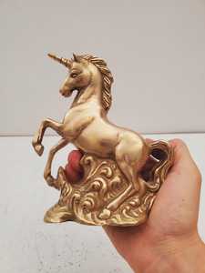 Figurine de licorne en laiton massif vintage, écologique, années 1960, MCM, statue personnalisée, presse-papier pour la décoration de la maison - Product Image 3