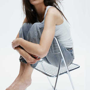 Pantalon baggy en denim délavé foncé pour femmes High Street Style OEM Design Jambes larges Vêtements décontractés avec taille de pantalon - Product Image 2