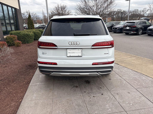 (T&D) รถยนต์มือสอง ปี 2023 Q7 55 พรีเมียม - Product Image 2