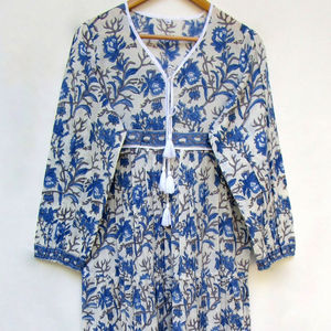 ชุดแมกซี่เดรสลำลองสไตล์อินเดียหรูหราสำหรับผู้หญิงและเด็กผู้หญิงชุดเดรสพิมพ์ลายดอกไม้ใส่ได้ทุกวันมีกระดุม - Product Image 1