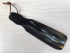 แตรยกรองเท้าทำจากธรรมชาติทำมือคุณภาพระดับพรีเมียมตกแต่งด้วยงานฝีมือรูปพระจันทร์เสี้ยว - Product Image 2