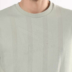 T-shirts pour hommes 220 GSM en jersey de coton quantité minimale de commande basse surdimensionné col rond couleur unie respirant grande taille pour les vêtements de plein air - Product Image 3