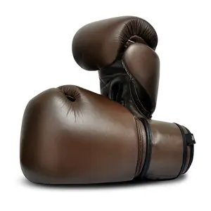 Guantoni da boxe di alta qualità Pakistan personalizzati 2023 guantoni da boxe fabbricati da boxe