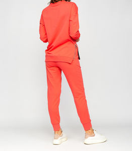 Nuevo Conjunto de 2 Piezas para Mujer, Invierno 2026, 100% Algodón, Sudadera Corta con Capucha y Pantalones, Logotipo Sólido Bordado e Impreso Personalizado - Product Image 4