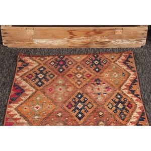 Tapis turc vintage en laine 2,5x10,3 pieds, design patchwork écologique, tapis Herki orange avec envers en latex - Product Image 2