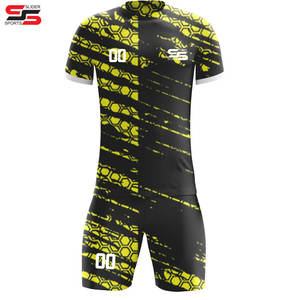 Conjunto de uniforme de fútbol de gran venta 2025, ropa deportiva de fútbol de poliéster transpirable, camiseta de entrenamiento Unisex con estampado de nombre personalizado - Product Image 6
