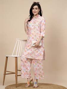 Femmes couleur blanche imprimé col cou genou longueur Polyester Kurta & Palazzo ensembles femmes Readymade vêtements ethniques ensembles en gros - Product Image 4