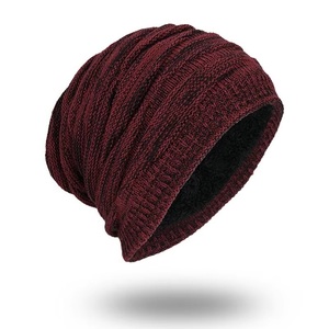 หมวกบีนนี่ปักลายแจ็คการ์ดสำหรับชายหาดหมวกไหมพรมถักลาย100% สำหรับฤดูหนาวโลโก้ตามสั่ง - Product Image 1