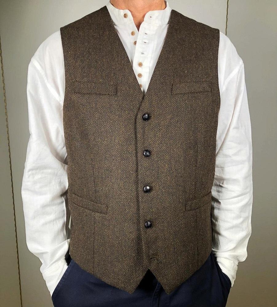 สีน้ำตาล