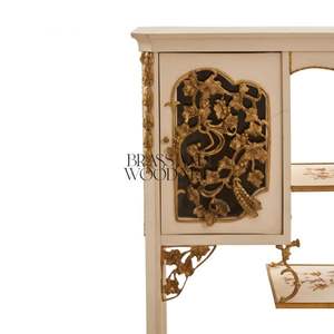 Vitrine vintage en ivoire avec des étagères sculptées à motifs floraux - Product Image 5