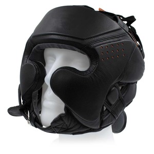 Casque de boxe de haute qualité en cuir de vachette blanc, équipement de protection pour l'entraînement et le sparring - Product Image 4
