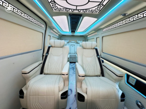 Maßanfertigung für Toyota Hiace Van mit Executive-Sitzen und Glasfaser-Innenausstattung für VIP-Reisen – Neues Autoprodukt - Product Image 2