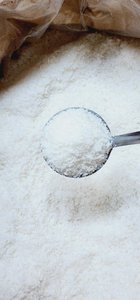 Alta calidad 65% Contenido de aceite Grado fino Coco desecado Crudo Secado a precio de descuento para cantidad a granel Especias y hierbas individuales - Product Image 4