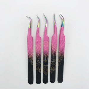 Pince à cils en acier inoxydable motif arc-en-ciel ombré Étiquette personnalisée Revêtement en poudre Pince à épiler durable à pointe de diamant - Product Image 1